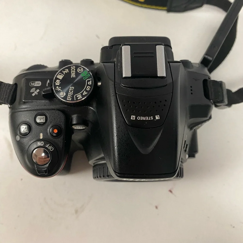 Nikon D5300 Camera Body w strap and 3 lenses 4 batt carry bag